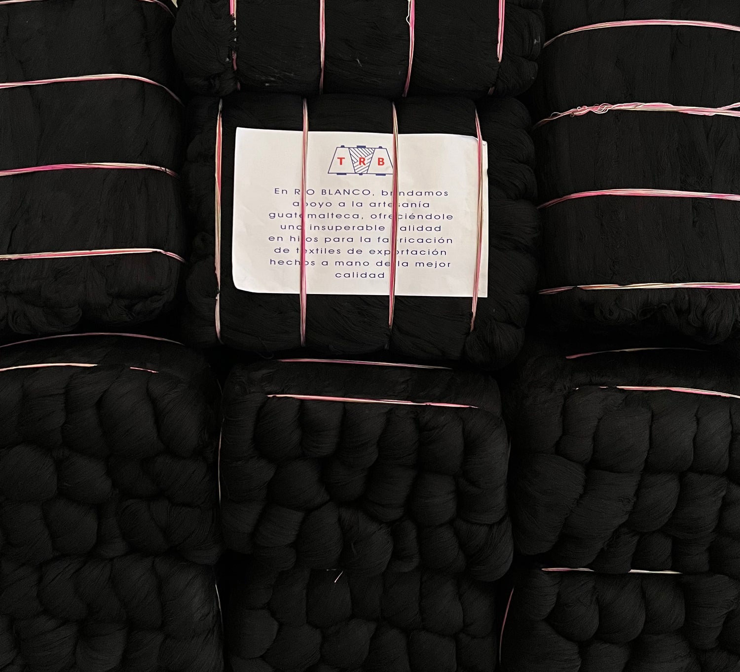 Gama de Colores en MADEJA RAYÓN – Textiles Rio Blanco